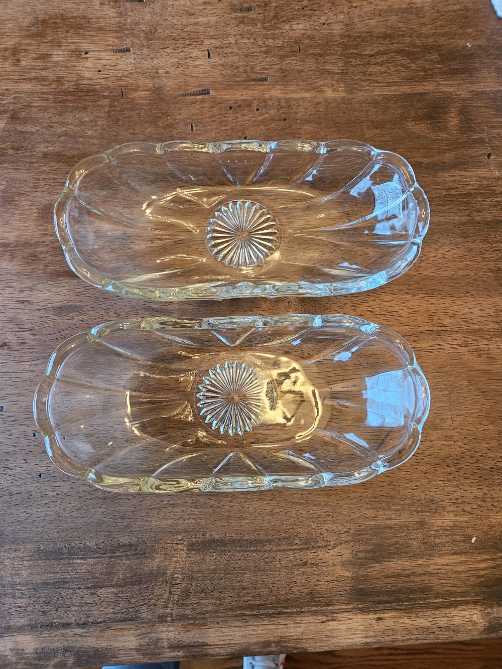 Clear Glass Serving Dishes – Set of 2